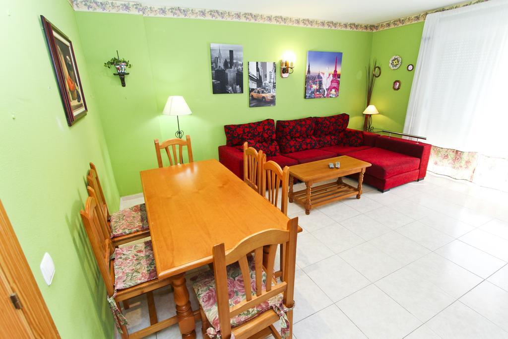 Ferienwohnung Mar Pineda Planet Costa Dorada La Pineda Zimmer foto